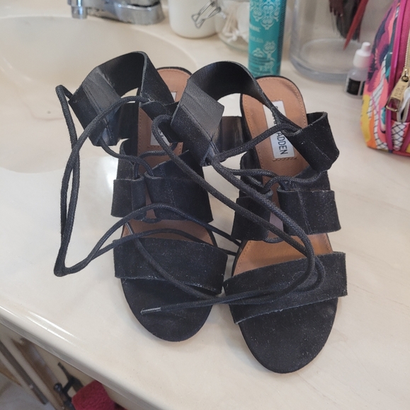 Steve Madden sandal heels - Picture 1 of 4